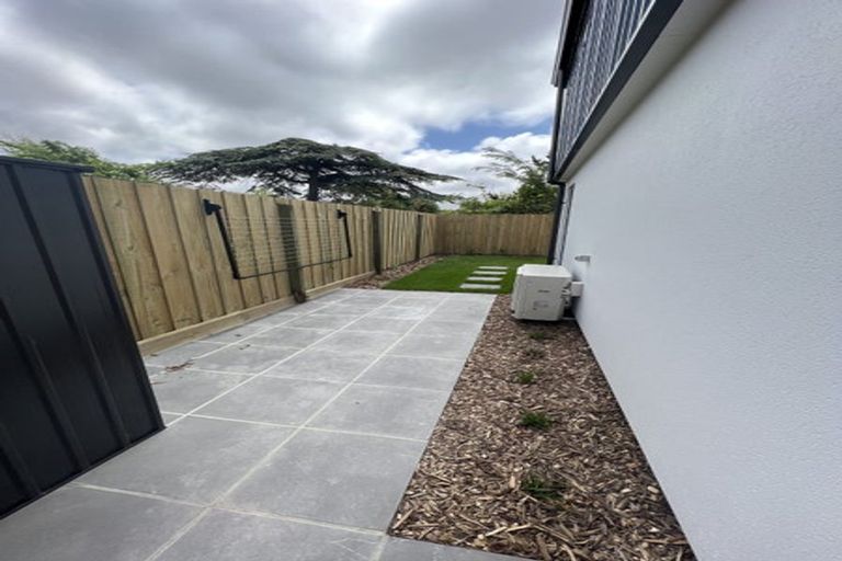Photo of property in 5/135 Hills Road, Edgeware, Christchurch, 8013