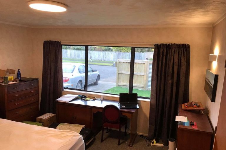 Photo of property in 24 Sheffield Street, Awapuni, Palmerston North, 4412