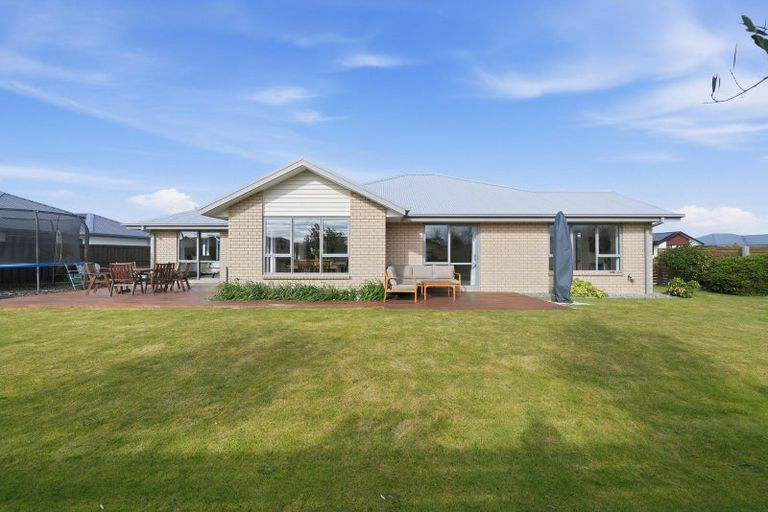 Photo of property in 41 Highgate Drive, Rangiora, 7400