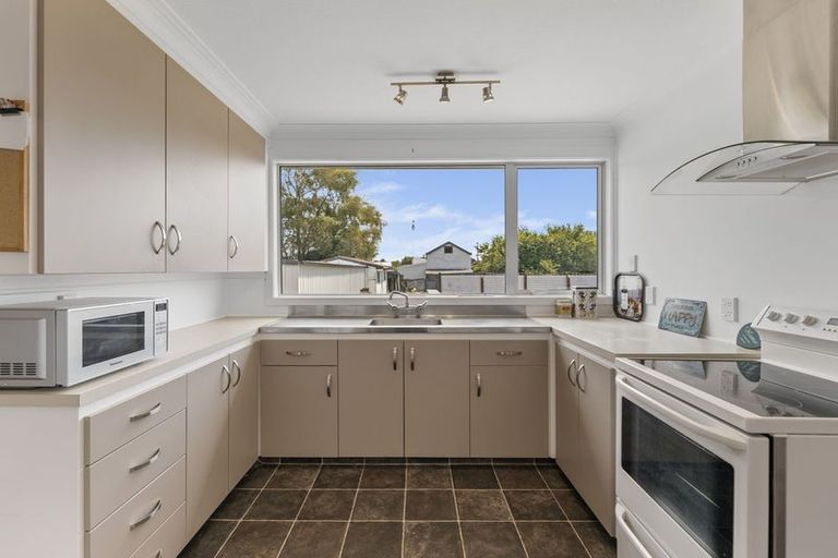 Photo of property in 54 Dryden Street, Milton, 9220