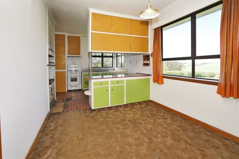 Photo of property in 84 Hall Road, Peacocke, Hamilton, 3282