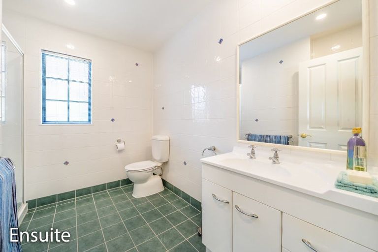 Photo of property in 24 Mccarthy Grove, Clouston Park, Upper Hutt, 5018