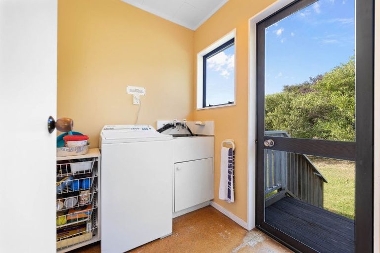 Photo of property in 11 Paurini Place, Motuoapa, 3382