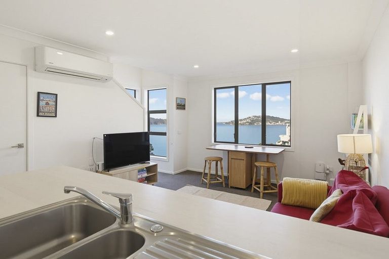 Photo of property in 8b Homebush Road, Khandallah, Wellington, 6035