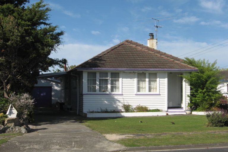 Photo of property in 22 Churchill Crescent, Te Hapara, Gisborne, 4010