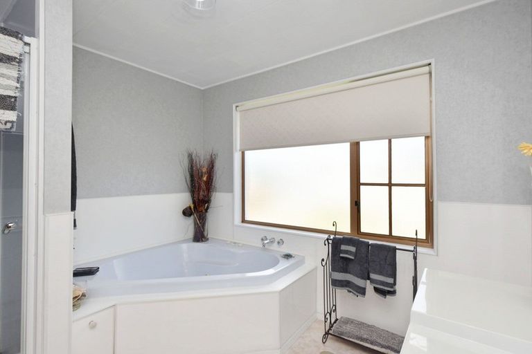 Photo of property in 8 White Street, Newfield, Invercargill, 9812