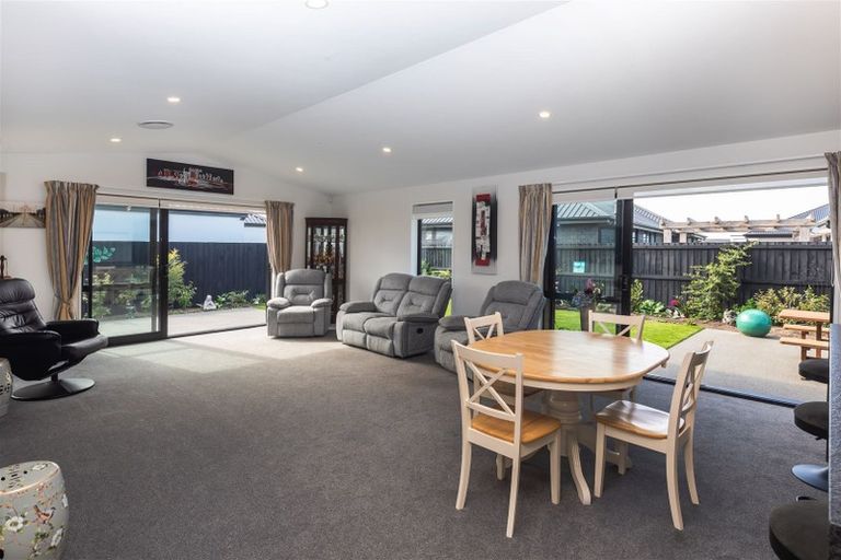 Photo of property in 123 Prestons Park Drive, Marshland, Christchurch, 8083