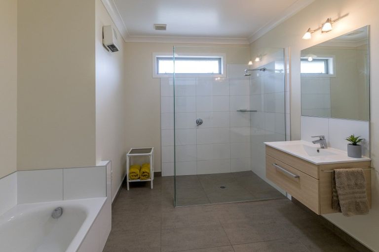 Photo of property in 90 Bergin Road, Foxton, 4814