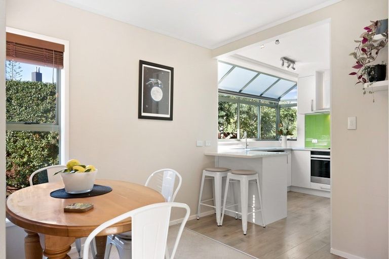 Photo of property in 20b Bledisloe Street, Cockle Bay, Auckland, 2014