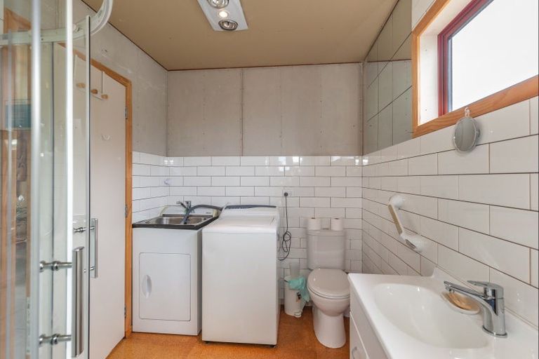 Photo of property in 104 Hokio Sand Road, Hokio Beach, Levin, 5571