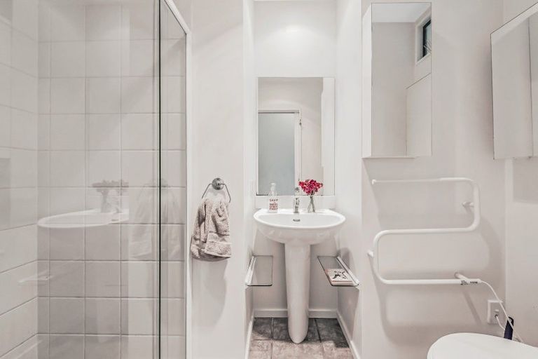 Photo of property in 2 Somerset Drive, Oxford, 7495