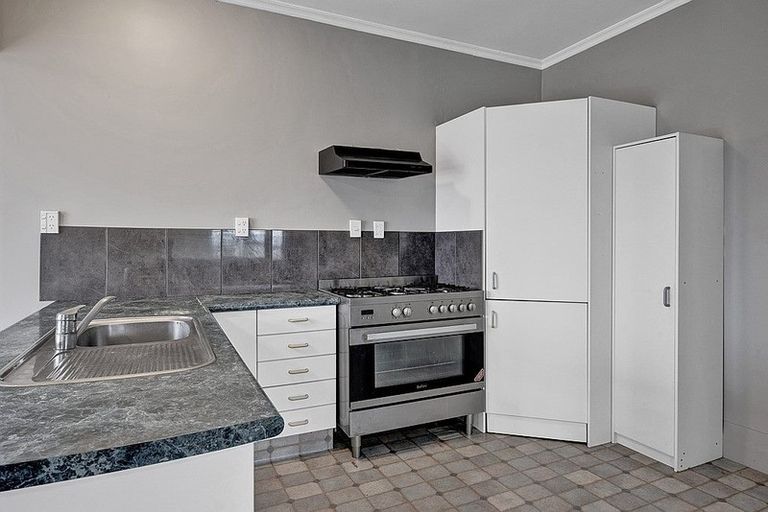 Photo of property in 39 Celia Street, Stratford, 4332