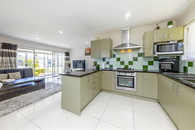 Photo of property in 4/17a Rose Road, Papatoetoe, Auckland, 2025