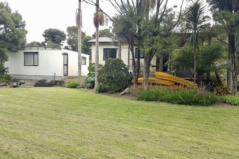 Photo of property in 1147 Kaiwaka-mangawhai Road, Mangawhai, 0975