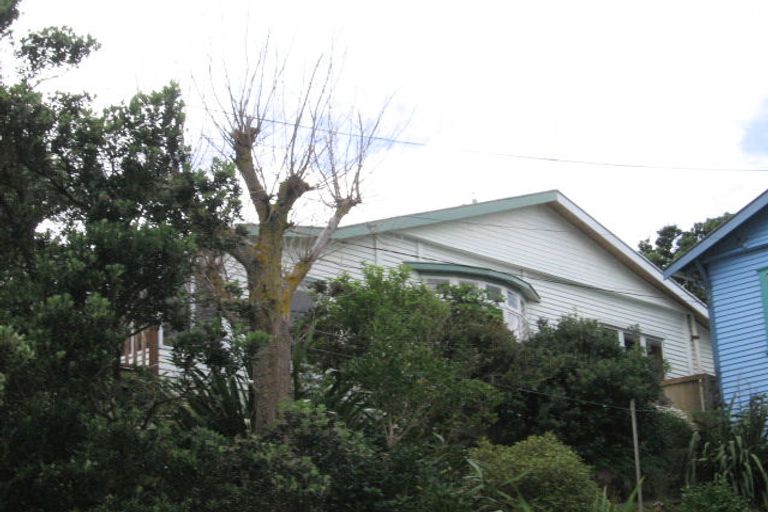 Photo of property in 11 Clyde Street, Island Bay, Wellington, 6023