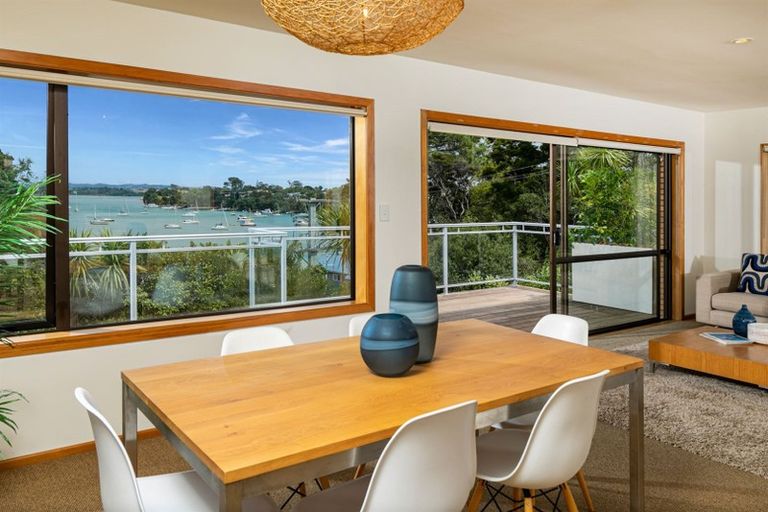 Photo of property in 18 Rahui Road, Greenhithe, Auckland, 0632