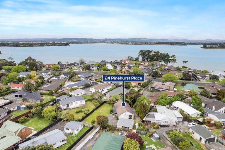 Photo of property in 24 Pinehurst Place, Wattle Downs, Auckland, 2103