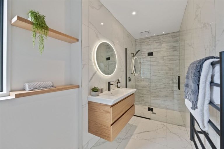 Photo of property in 197 Fendalton Road, Fendalton, Christchurch, 8052