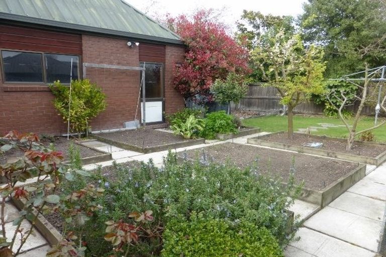 Photo of property in 9 Calverton Place, Halswell, Christchurch, 8025