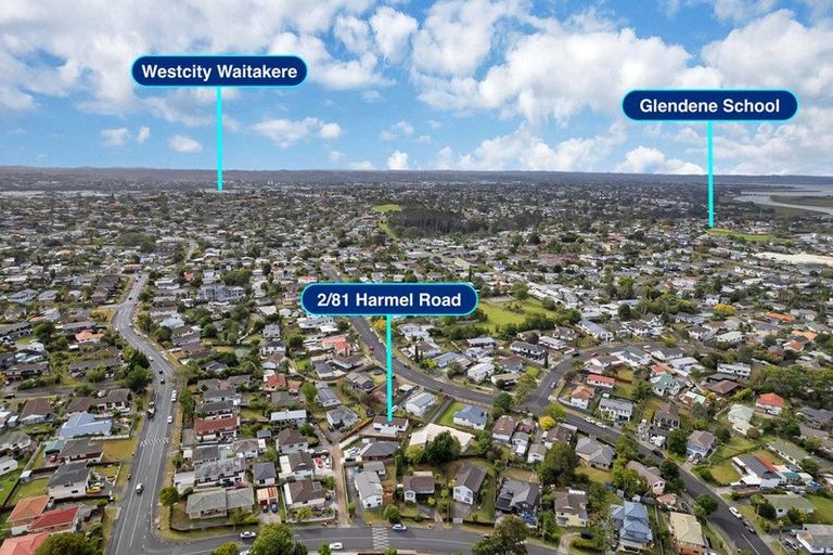 Photo of property in 2/81 Harmel Road, Glendene, Auckland, 0602