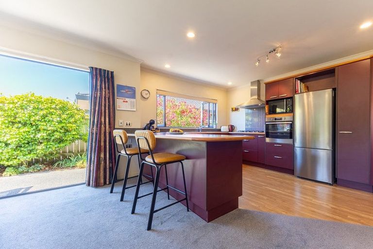 Photo of property in 95 Weggery Drive, Waikanae Beach, Waikanae, 5036