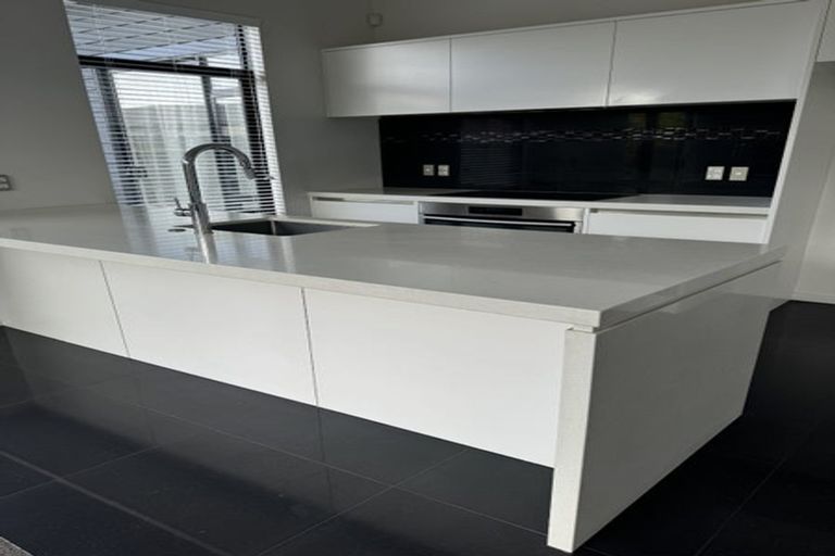 Photo of property in 33 Union Street, Hokowhitu, Palmerston North, 4410