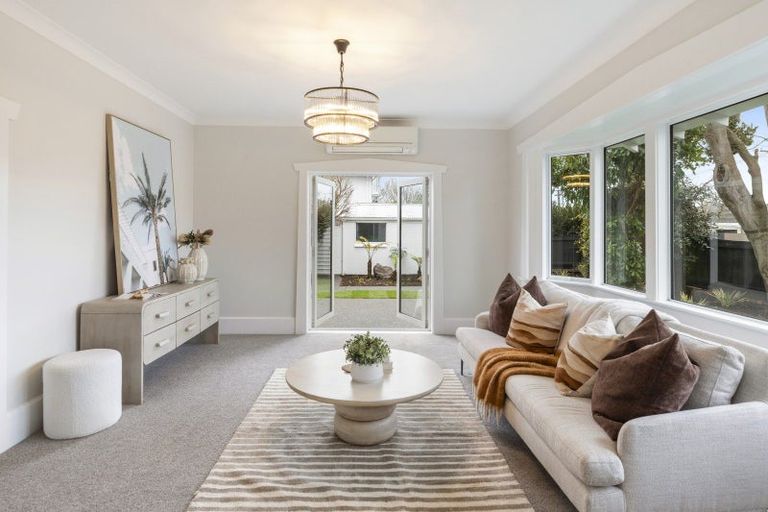 Photo of property in 13 Idris Road, Fendalton, Christchurch, 8052