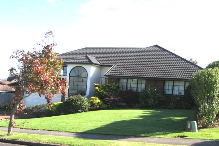 Photo of property in 3 Sharples Place, Somerville, Auckland, 2014