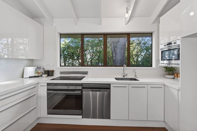 Photo of property in 94a Clyde Road, Ilam, Christchurch, 8041