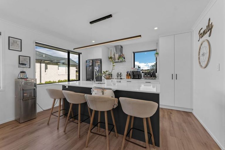 Photo of property in 40 Leathem Crescent, Pokeno, 2402