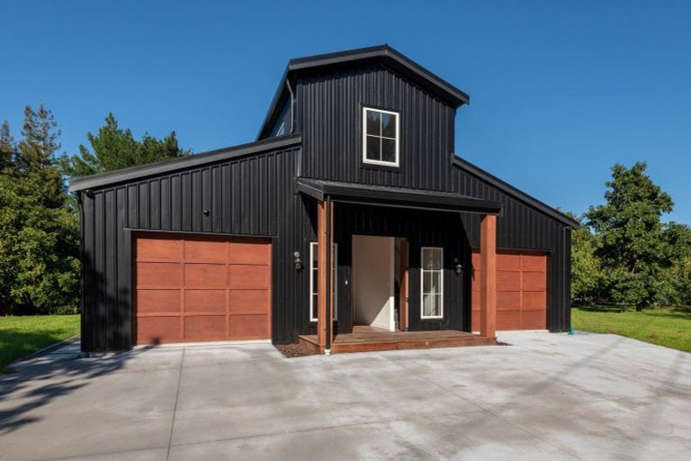 Photo of property in 284 Cambridge Road, Bethlehem, Tauranga, 3110