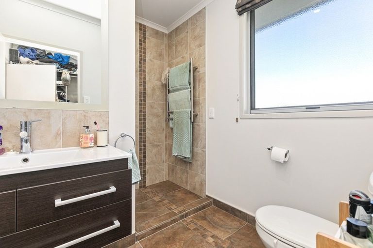 Photo of property in 39 Dayna Avenue, Ohauiti, Tauranga, 3112