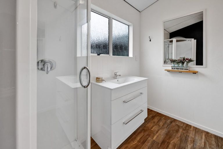 Photo of property in 27a Kowhai Street, Inglewood, 4330