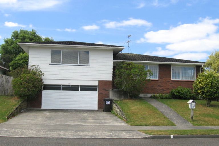 Photo of property in 28 Delaware Grove, Totara Park, Upper Hutt, 5018