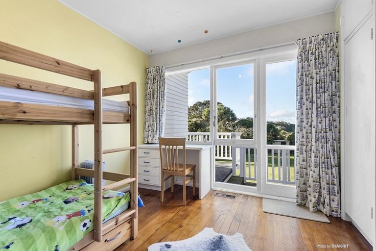 Photo of property in 19 Lochiel Road, Khandallah, Wellington, 6035