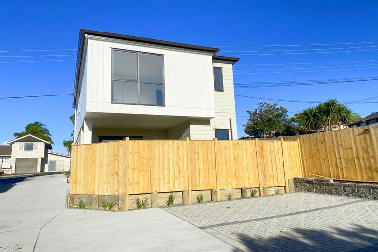 Photo of property in 176a Coronation Road, Hillcrest, Auckland, 0627