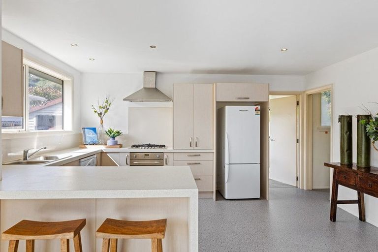 Photo of property in 11 Van Asch Street, Sumner, Christchurch, 8081