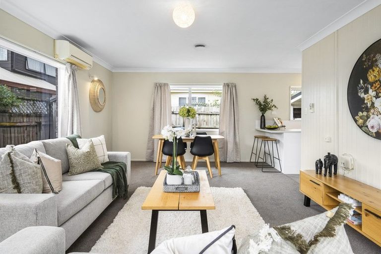 Photo of property in 120b Shakespeare Street, Leamington, Cambridge, 3432