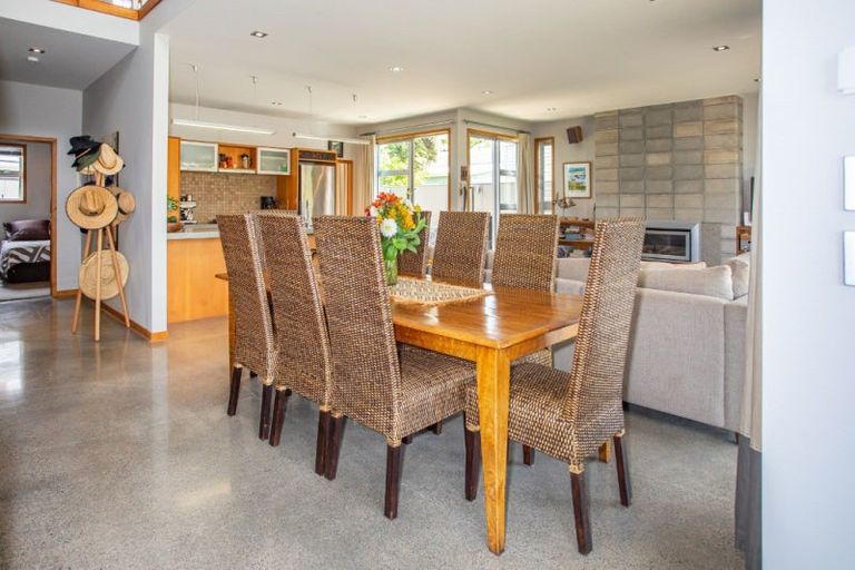 Photo of property in 217b Beverley Terrace, Whangamata, 3620