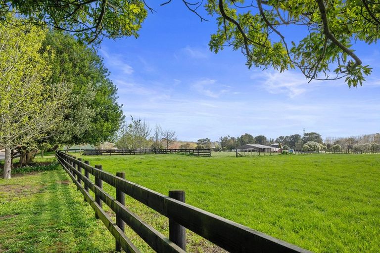 Photo of property in 506 State Highway 16, Kumeu, 0892