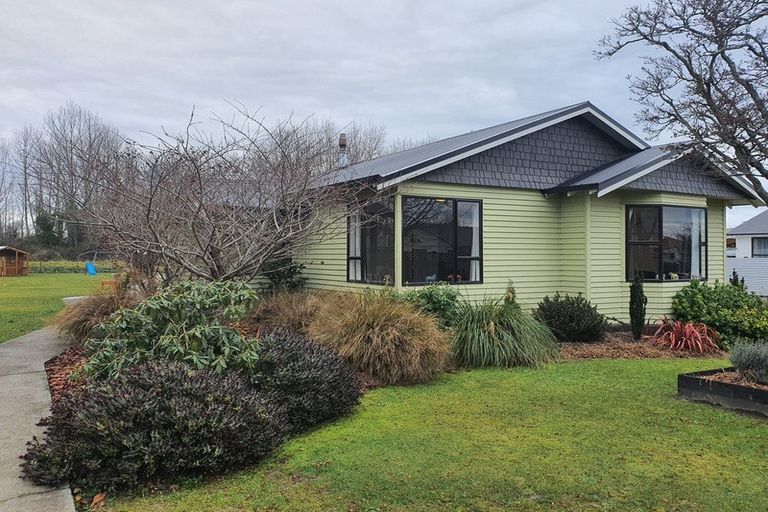 Photo of property in 197 Talbot Street, Geraldine, 7930