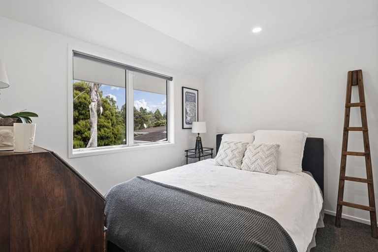 Photo of property in 55 Tui Glen Road, Birkenhead, Auckland, 0626