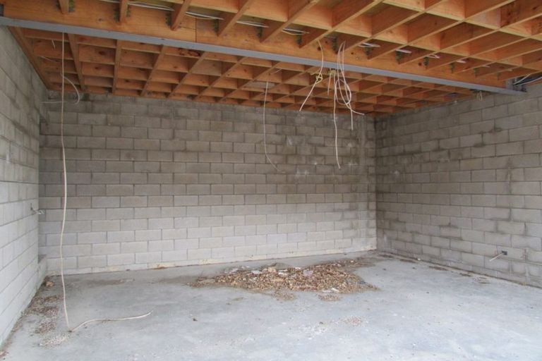 Photo of property in 70 Oxford Street, Lyttelton, 8082