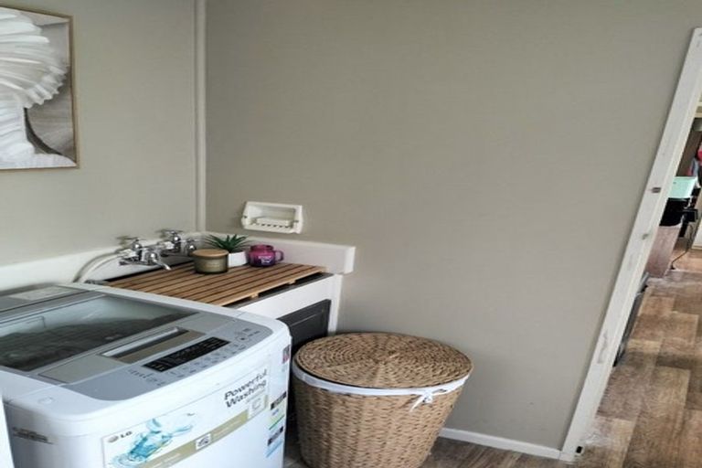 Photo of property in 307 Wellington Road, Wainuiomata, Lower Hutt, 5014