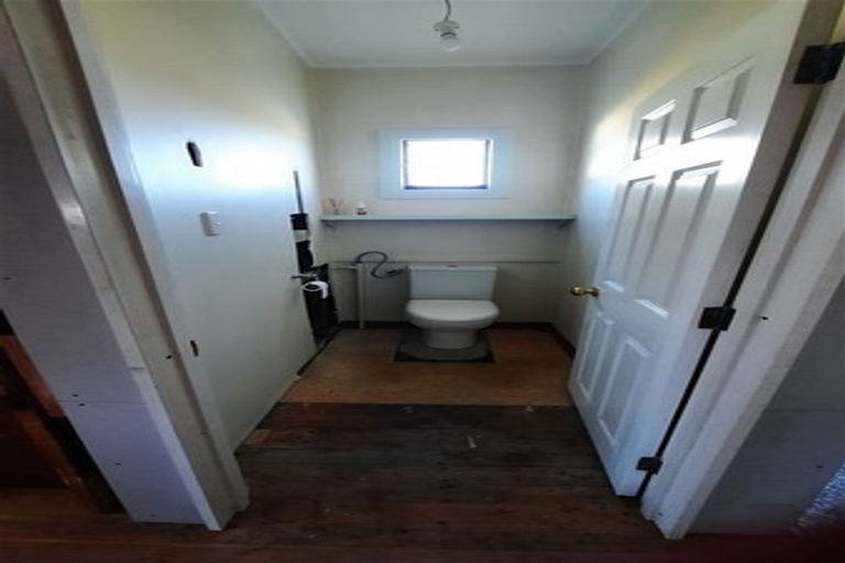 Photo of property in 6 Jacks Bay Road, Hinahina, Owaka, 9586