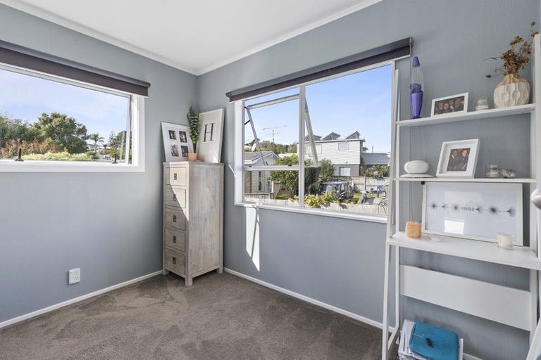 Photo of property in 48 Zealandia Road, Manly, Whangaparaoa, 0930