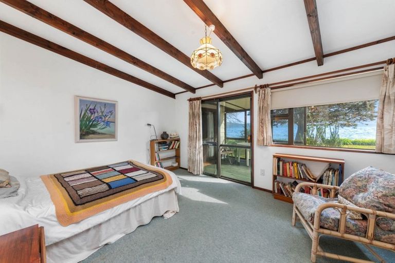 Photo of property in 10 Waana Street, Mourea, Rotorua, 3074