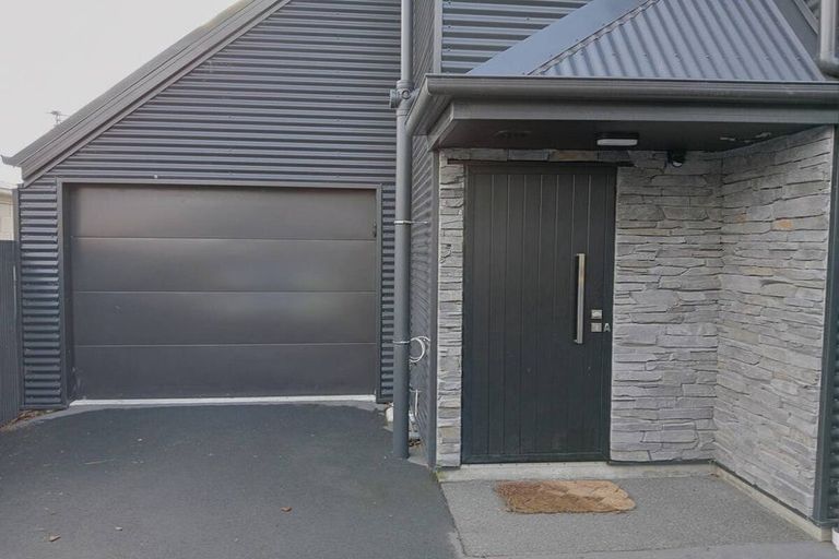 Photo of property in 17 Shearer Avenue, Papanui, Christchurch, 8052