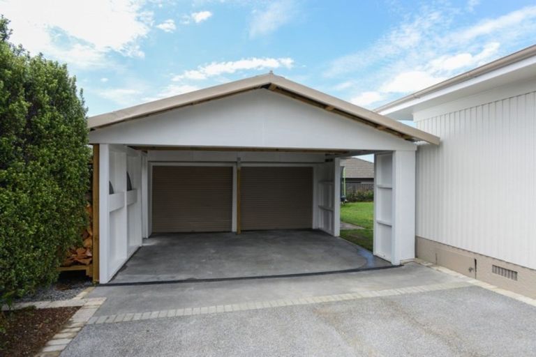 Photo of property in 713 Ballantyne Street, Frimley, Hastings, 4120