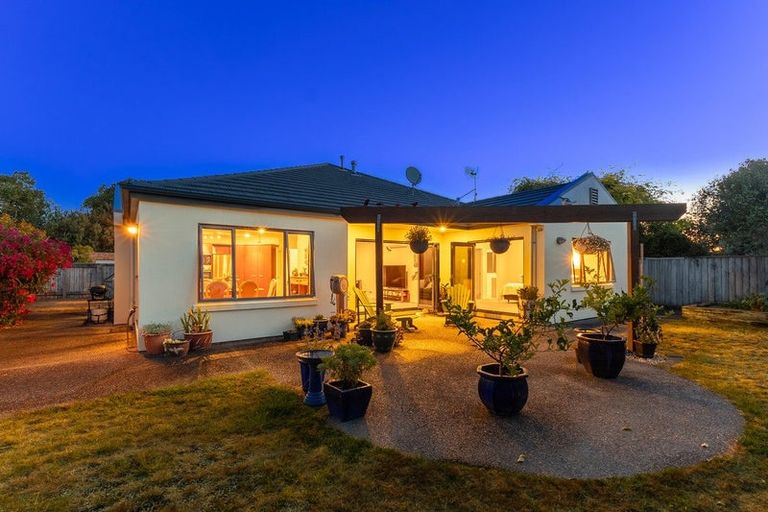 Photo of property in 95 Weggery Drive, Waikanae Beach, Waikanae, 5036